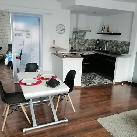 La Maison De 6Fran Appartement 1 Calme Et Spacieux Ambiance Familiale Valros Exterior photo