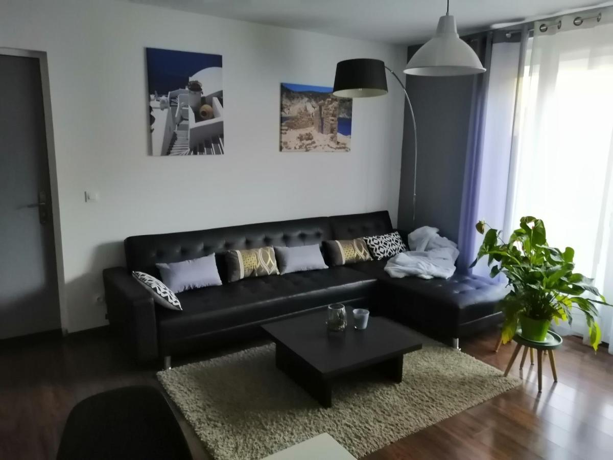 La Maison De 6Fran Appartement 1 Calme Et Spacieux Ambiance Familiale Valros Exterior photo